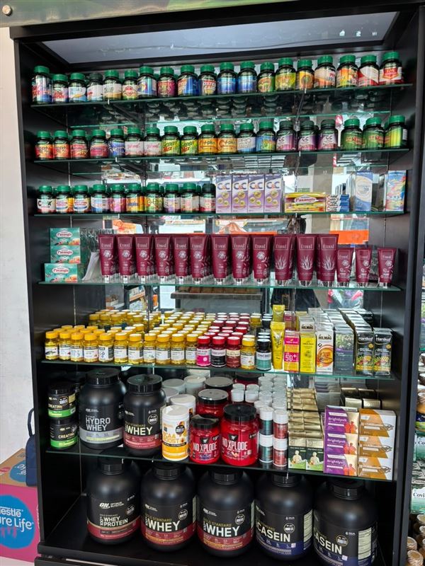 Vitamins & Supplements at Semeton Pharmacy: Multivitamins, Vitamin C & immunity, Whey protein, Sports nutrition, Nutrition drinks
